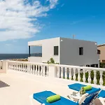 De Lujo Audaz * Cala Blanca (Menorca)